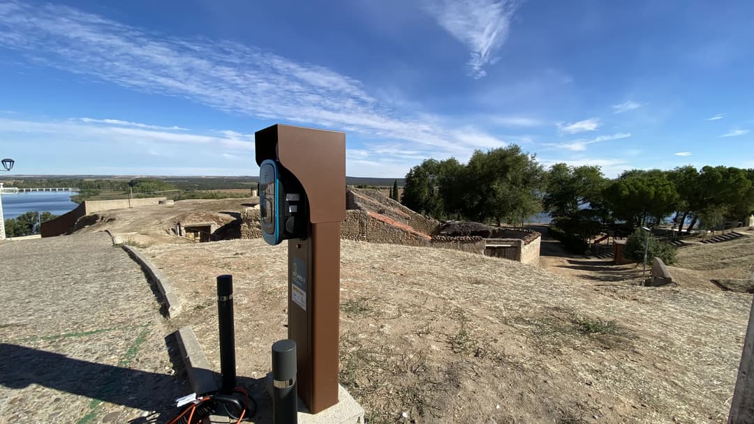punto de carga en Castronuño