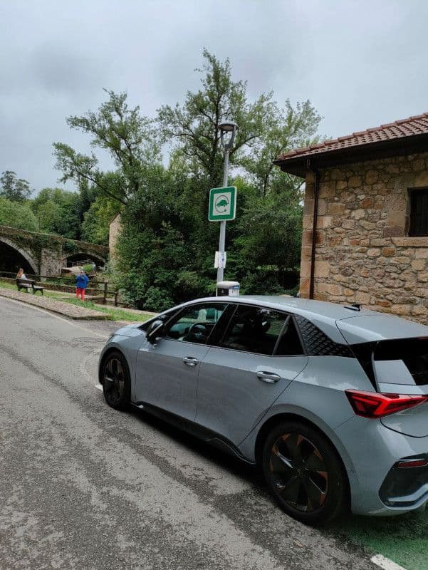 punto de carga en Liérganes (Cantabria)